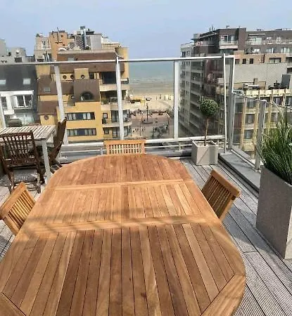 Apartment Panne'thouse